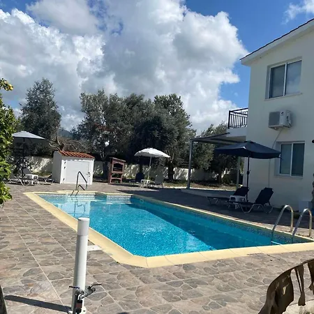 Luxury In κόλπος των κοpαλλίων Pool Villa *